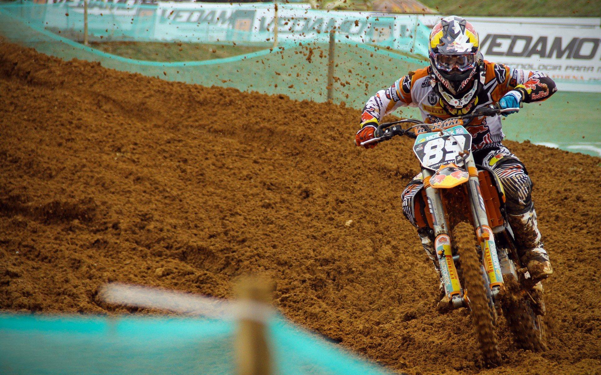 国际帆船赛巅峰对决，顶尖选手齐聚加勒比海