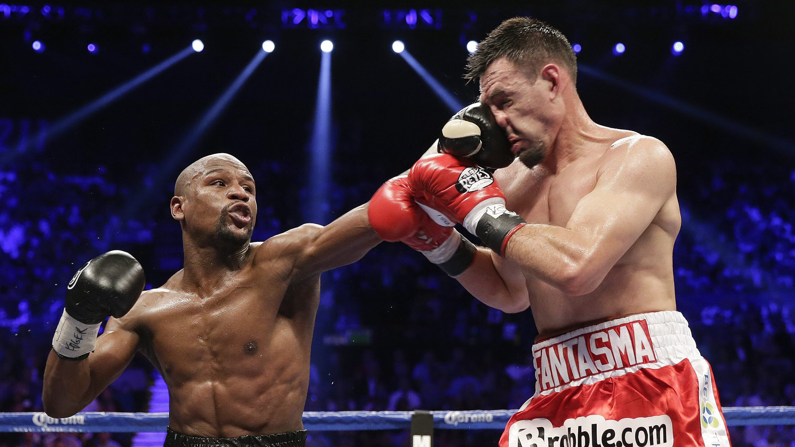 体育科技革新竞技场，智能装备与数据分析重塑运动员表现