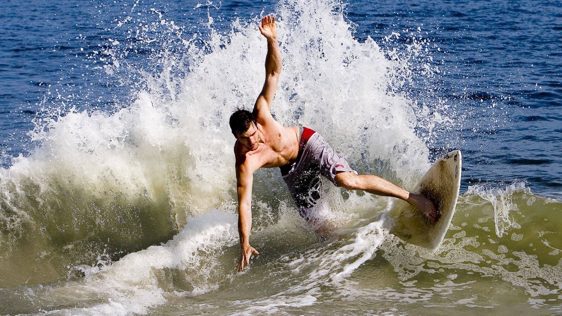 体育科技革新竞技场，智能装备与数据分析重塑运动员表现